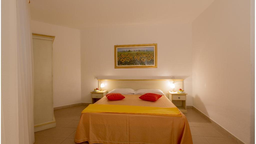 Hotel Donatella, Italien, Posada. Großes 1