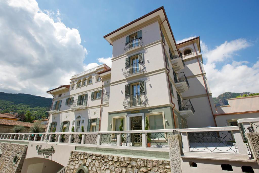 Hotel Al Campanile - Luxury Suites & Apartments, Italien, Baveno. Großes 32