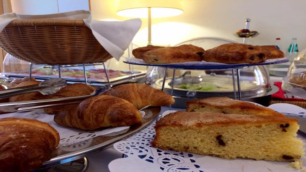 Hotel Monti Di Mola, Italien, Porto Cervo. Großes 6