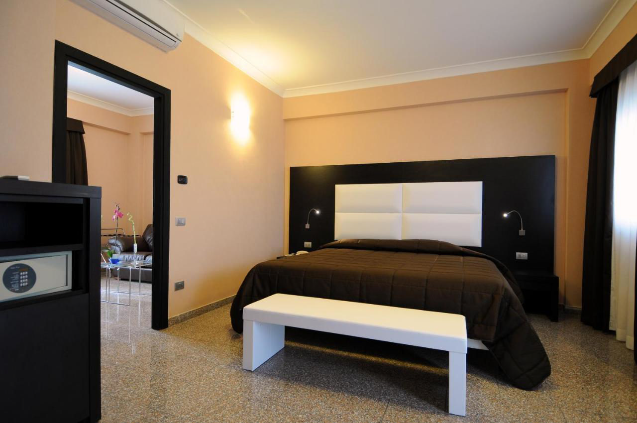Hotel Eh Suite Rome Airport, Italien, Fiumicino. Großes 2