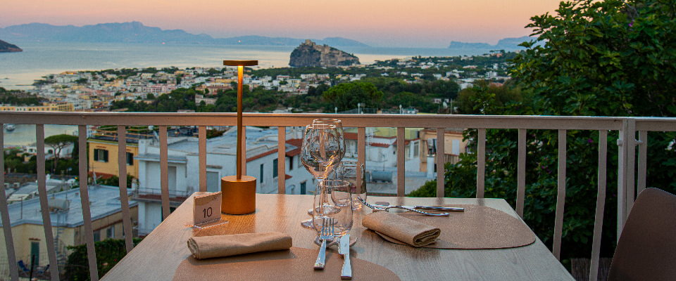 Hotel Villa Ireos, Italien, Ischia. Großes 10