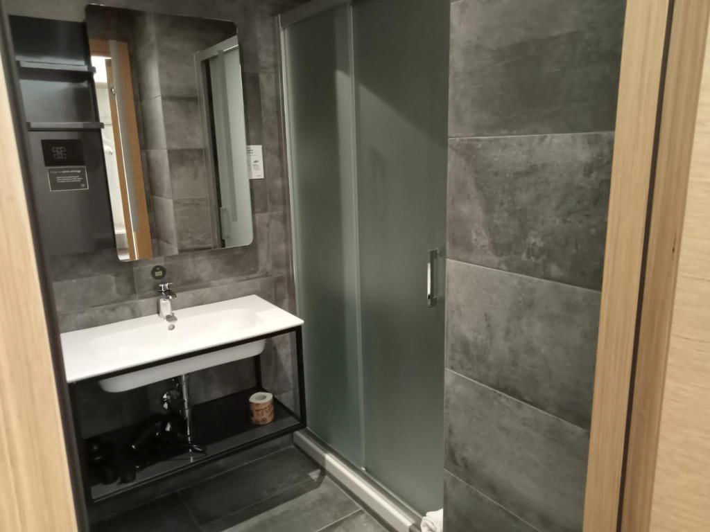Hotel B&b Hotel Prato City Center, Italien, Prato. Großes 2