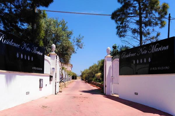 Residence Noto Marina