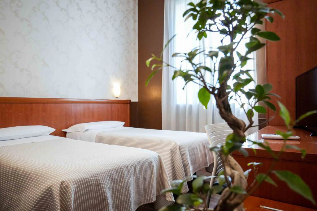 Hotel Universo, Italien, Turin. Großes 1