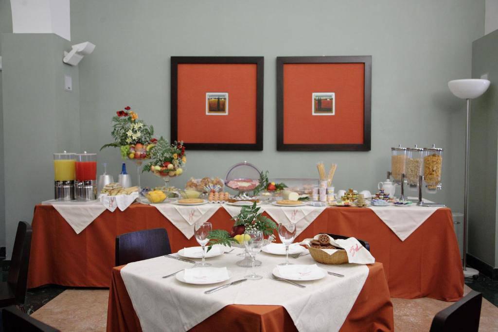 Hotel Albergo Vittoria, Italien, Trapani. Großes 1