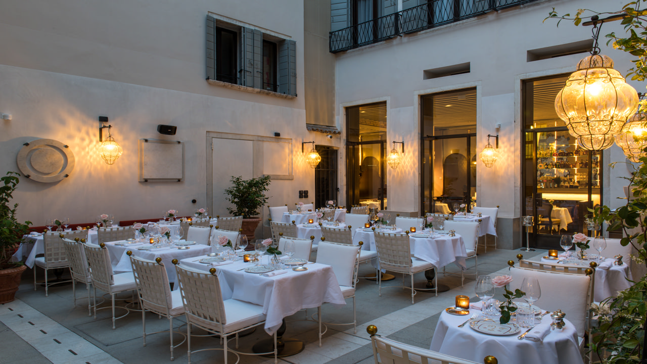 Hotel Nolinski Venezia - Evok Collection, Italien, Venedig. Großes 10