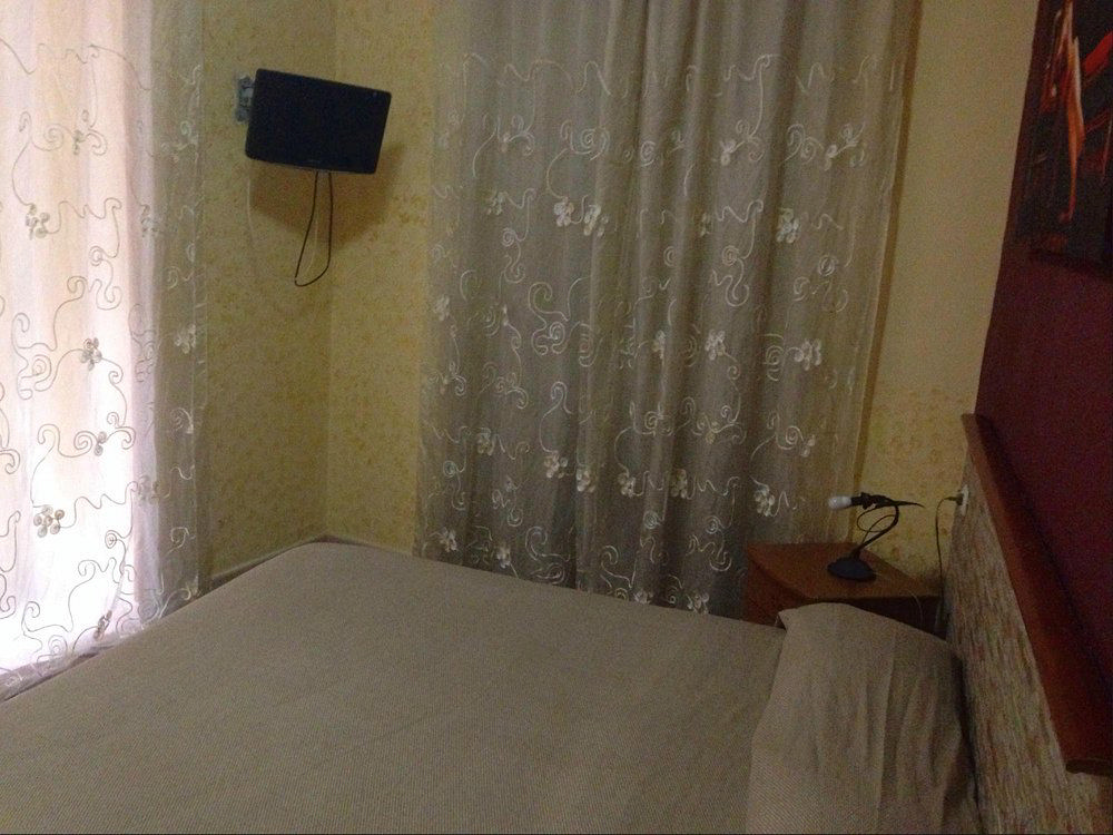 Hotel Poker, Italien, Neapel. Großes 9