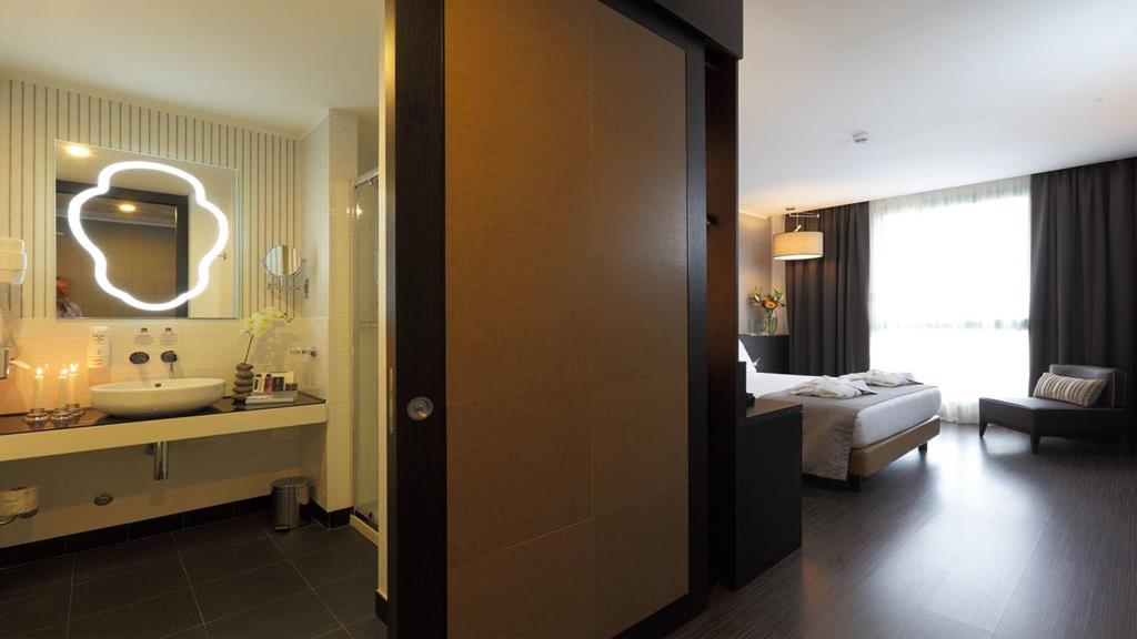 Hotel Best Western Chc Airport, Italien, Genua. Großes 10