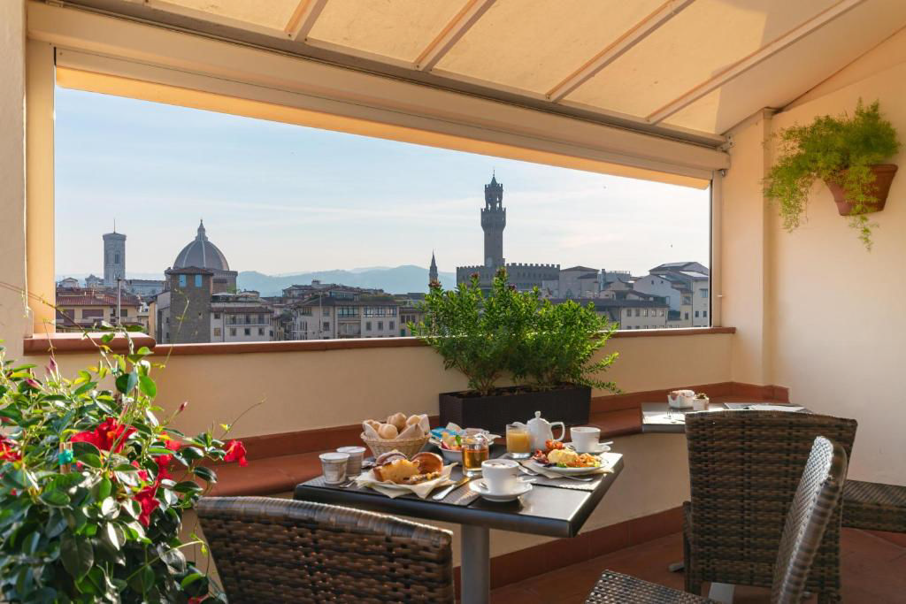 Hotel B&B Hotel Firenze Pitti Palace al Ponte Vecchio, Italien, Florenz. Großes 18
