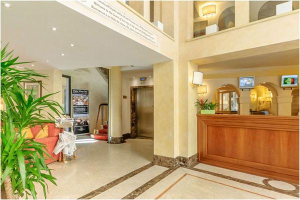 Hotel B&B Hotel Firenze Pitti Palace al Ponte Vecchio, Italien, Florenz. Großes 2