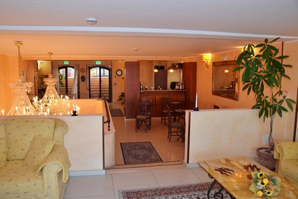 Hotel Kalos, Italien, Giardini-Naxos. Großes 2